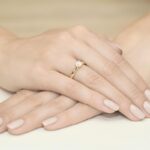 Diamantový prsteň Devina s bielym zafírom